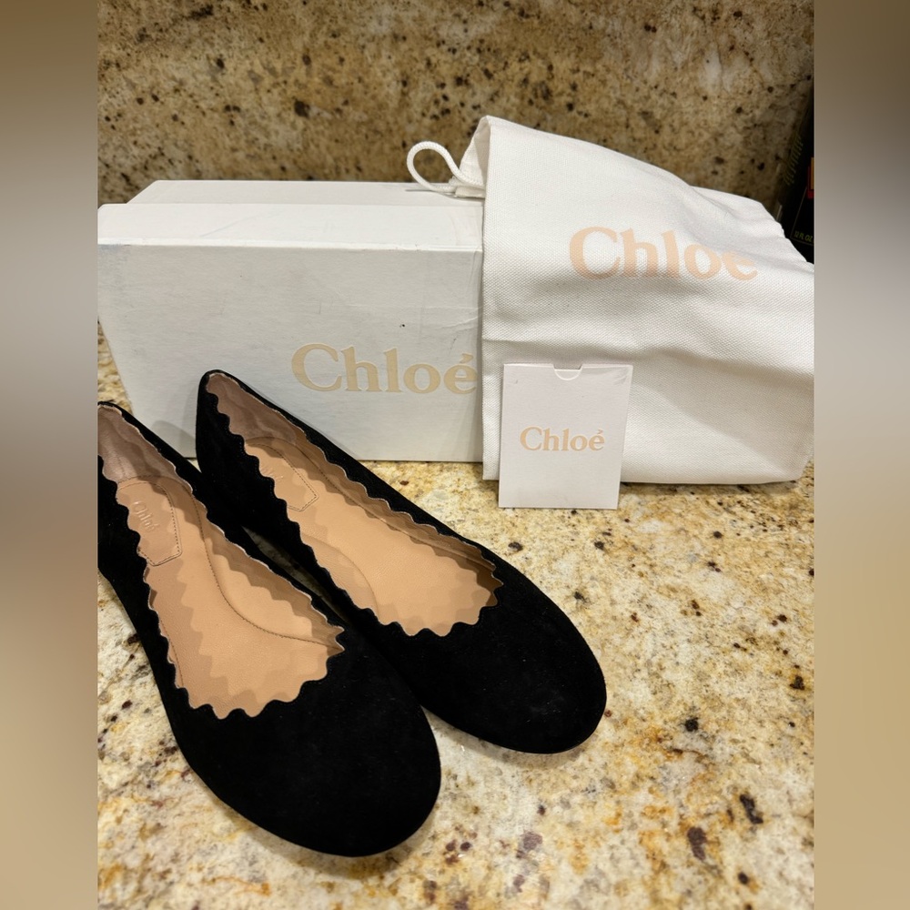 Chloe scalloped ballet flats